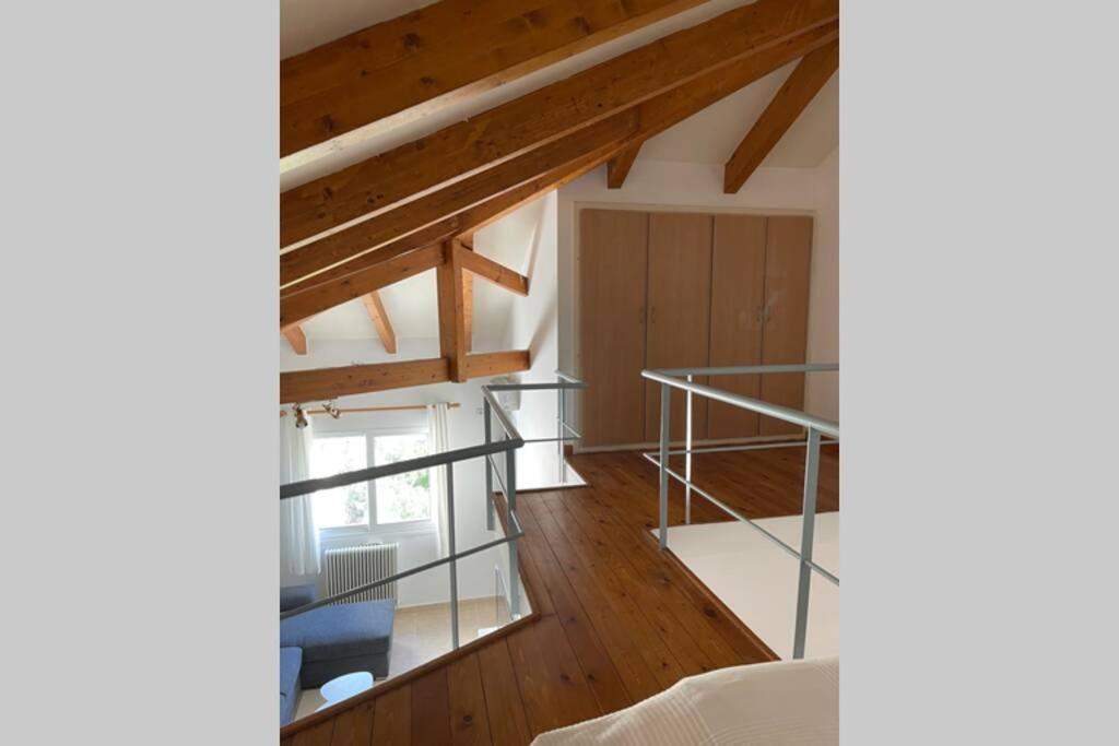 Attic Studio Stay Kalamáta Buitenkant foto